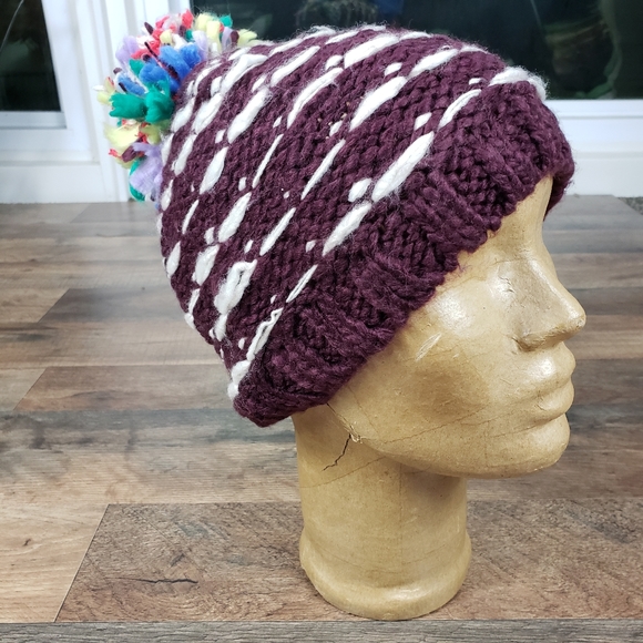🆕️ Aerie Knit Beanie Multicolored Pom - Picture 2 of 9